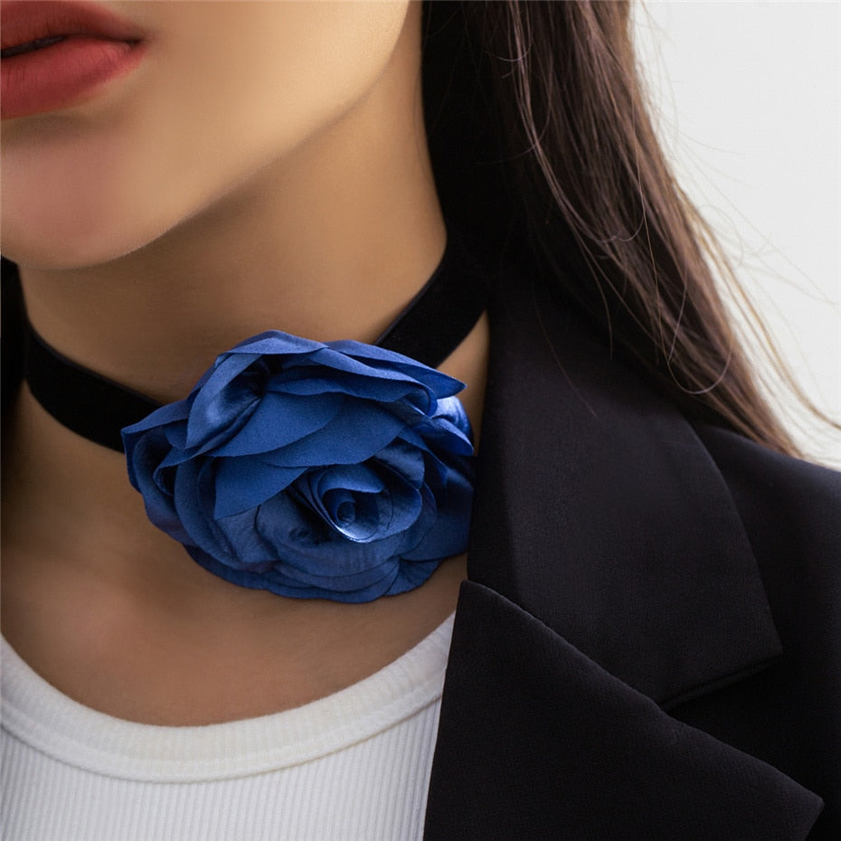 Rose Choker
