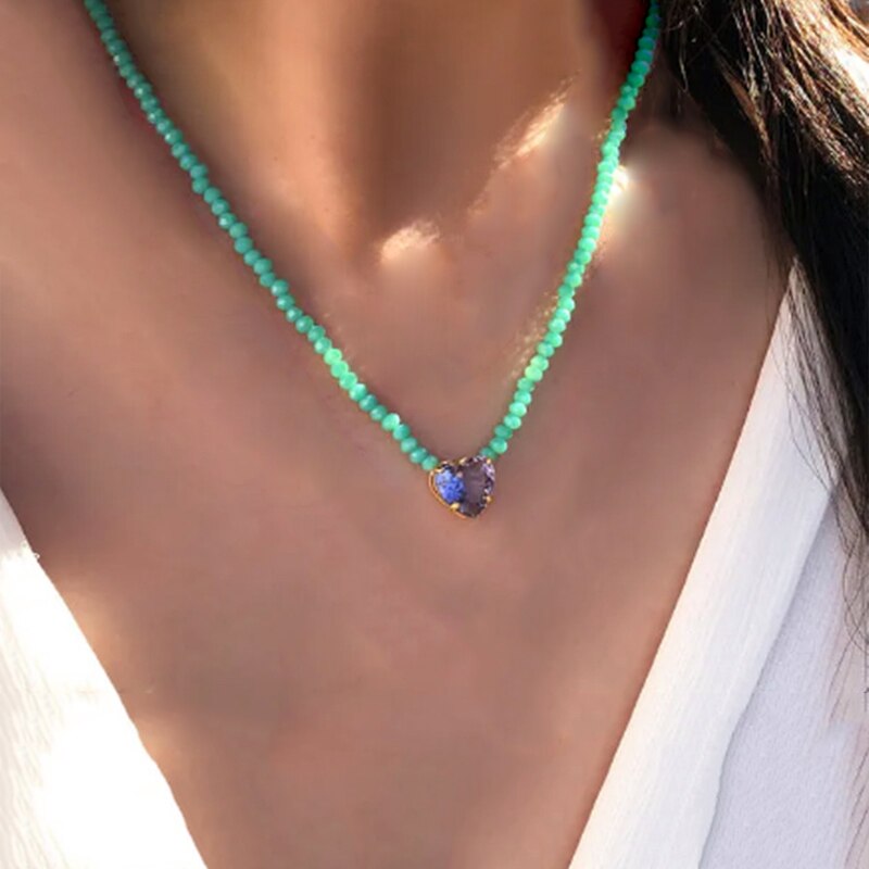 Cubic Crystal Choker