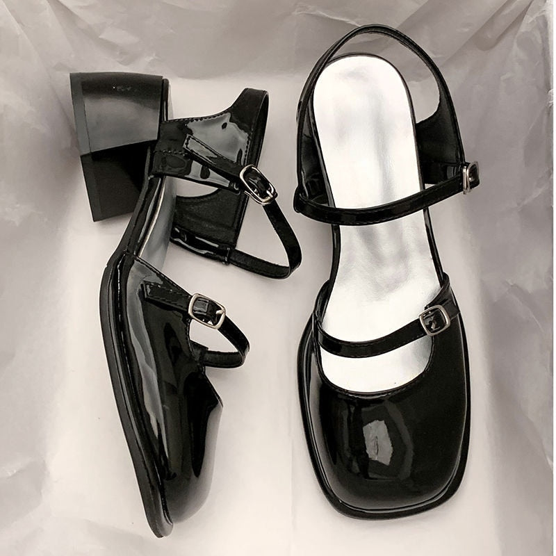 Round Toe Sandals