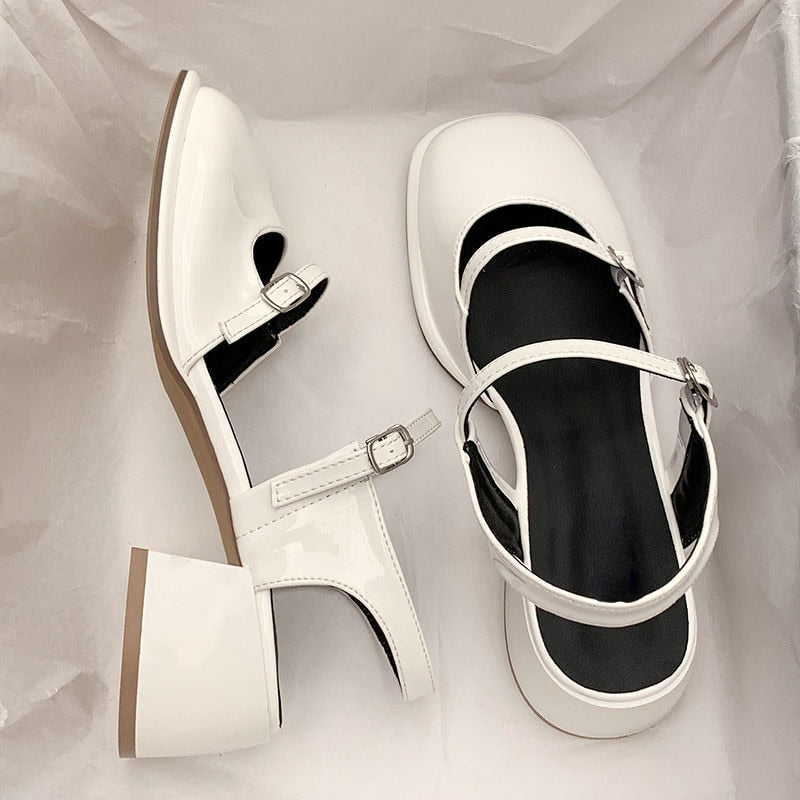 Round Toe Sandals