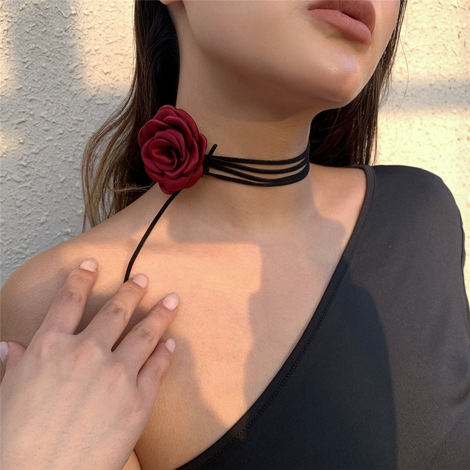 Rose Choker