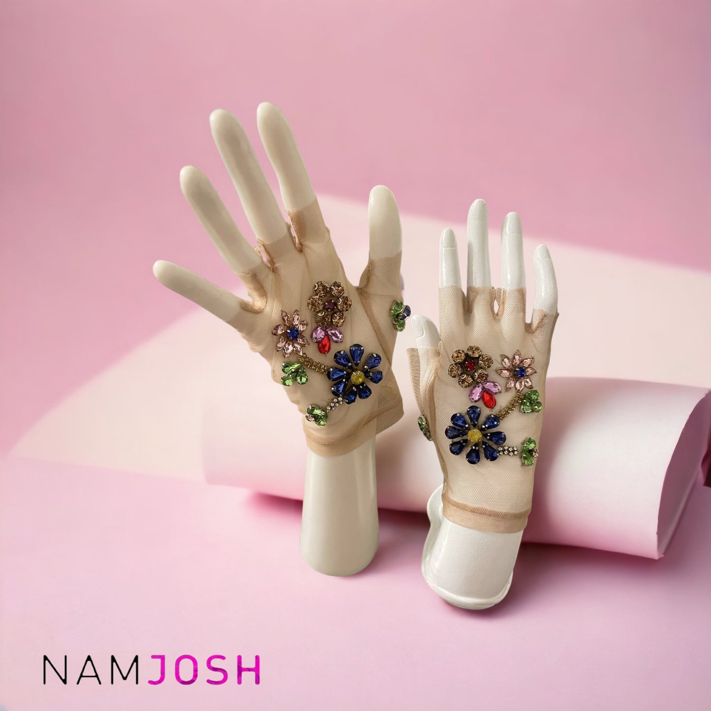 NAMJOSH SHEER GLOVE