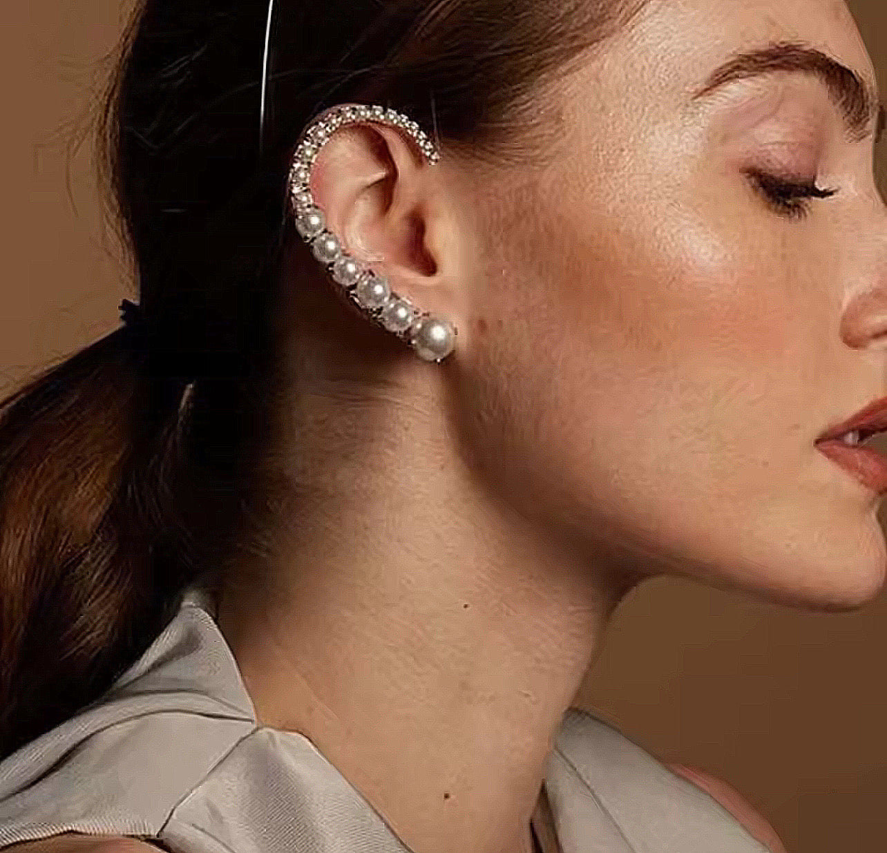 Pearla Earcuff