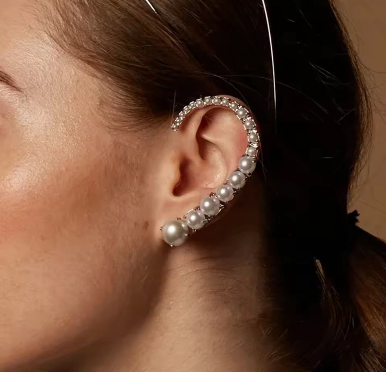Pearla Earcuff